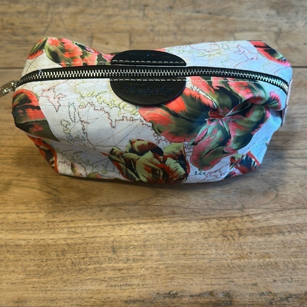 Temperly London British Airways First Class Makeup / Toiletry Bag